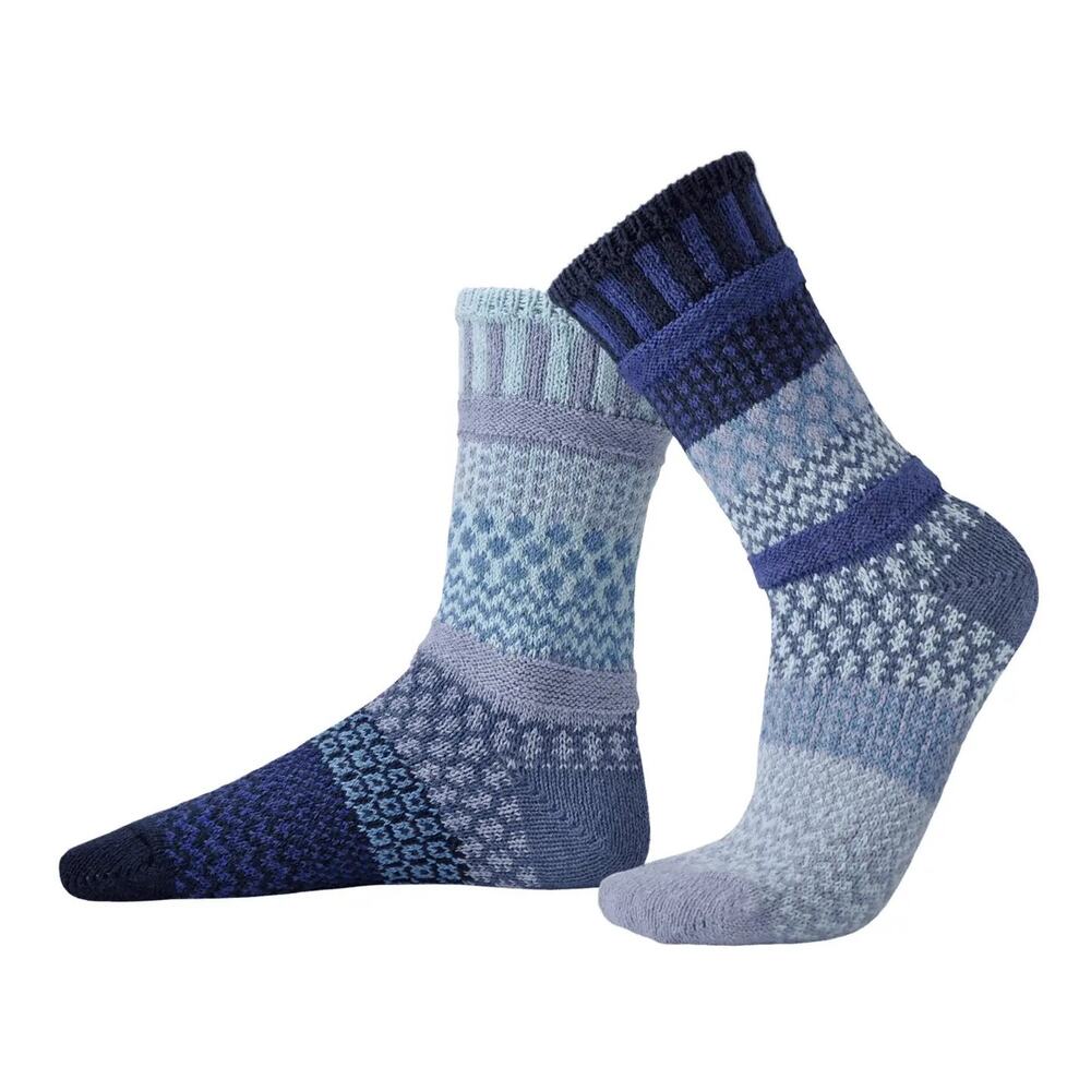 Solmate Horizon Mismatched Crew Socks – Unisex Medium – WMN 8-10 MEN 7-9